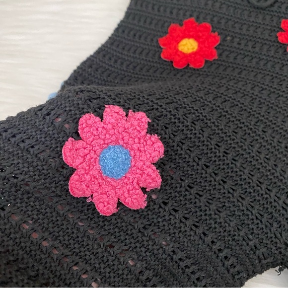 Crochet Floral Pants - Picture 9 of 10